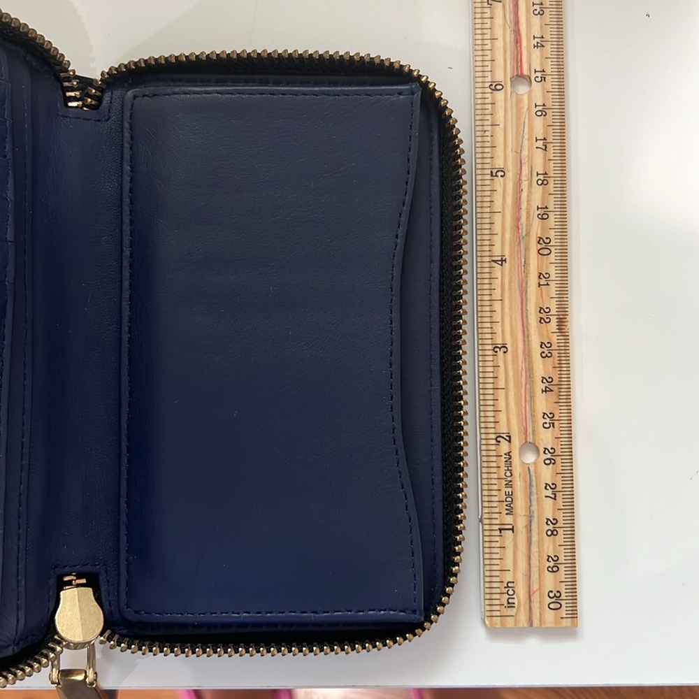 Marc Jacobs wallet - Picture 5 of 7